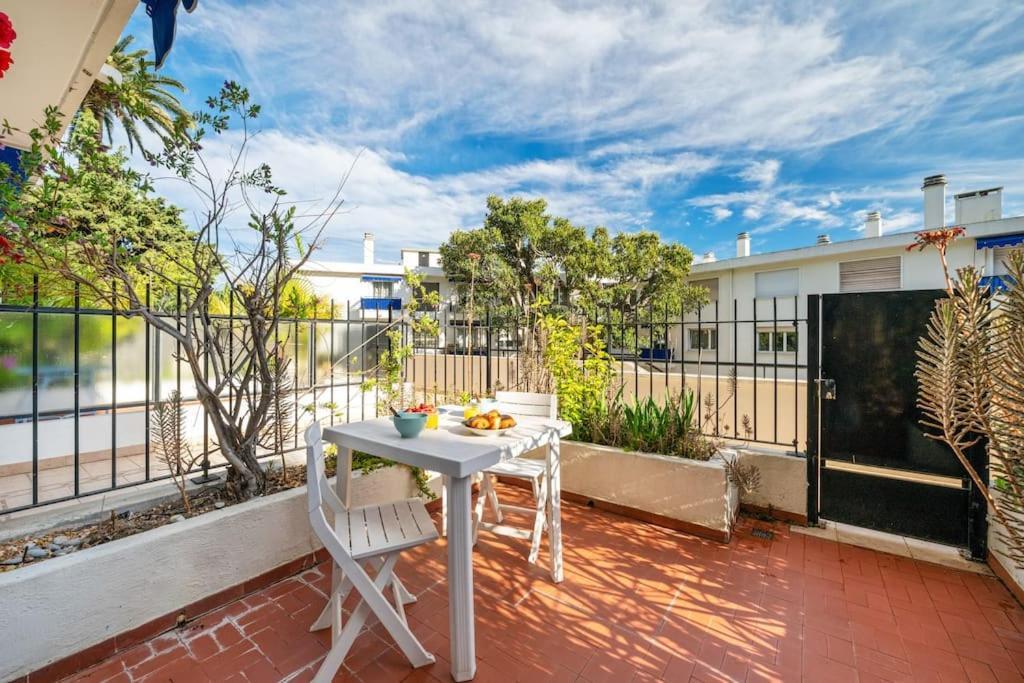 Apartmán L'Oiseau Bleu - Terrasse - Parking Collectif - Climatisation Menton Exteriér fotografie